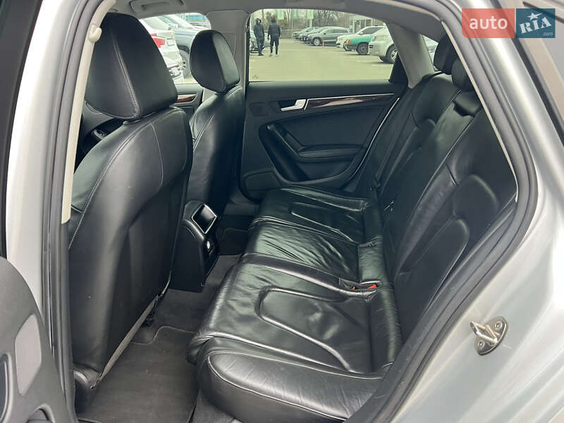 Седан Audi A4 2009 в Киеве