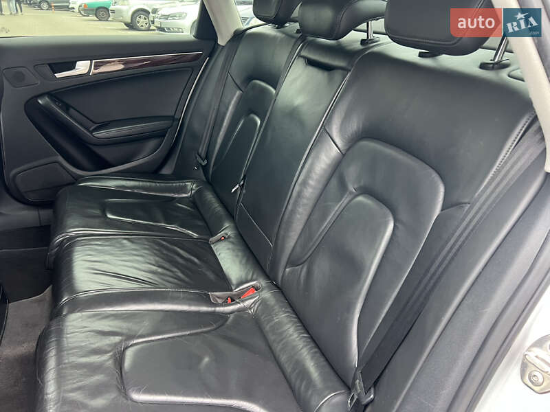 Седан Audi A4 2009 в Киеве