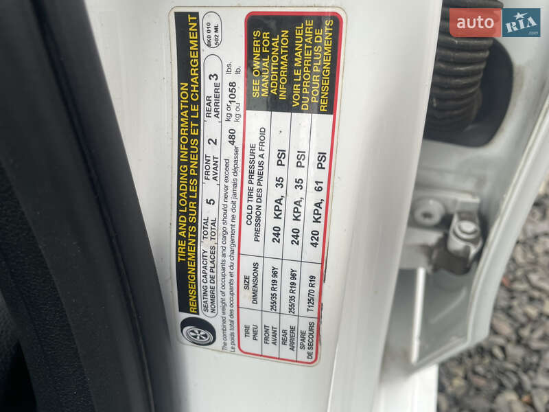 Седан Audi A4 2014 в Луцке