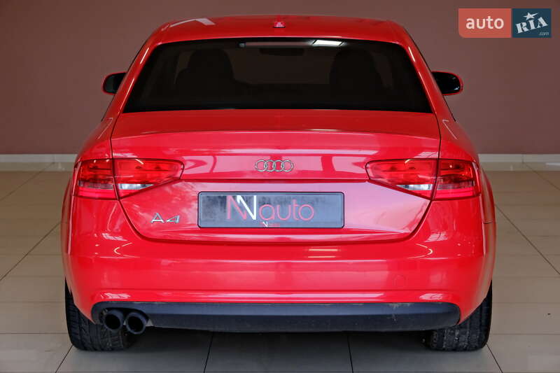 Седан Audi A4 2014 в Одесі