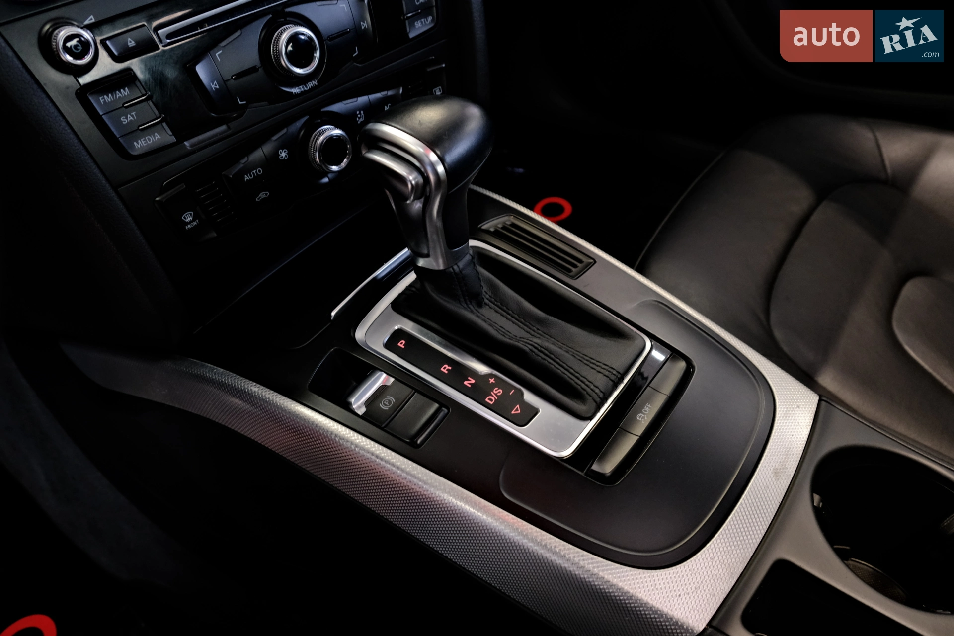 2014 Audi A4 - мініатюра 43