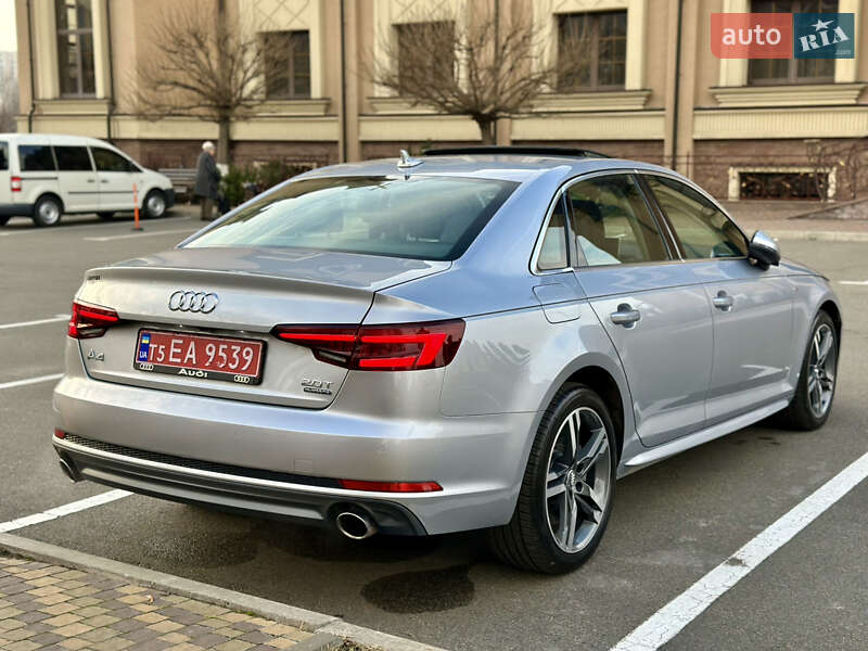 Седан Audi A4 2018 в Киеве