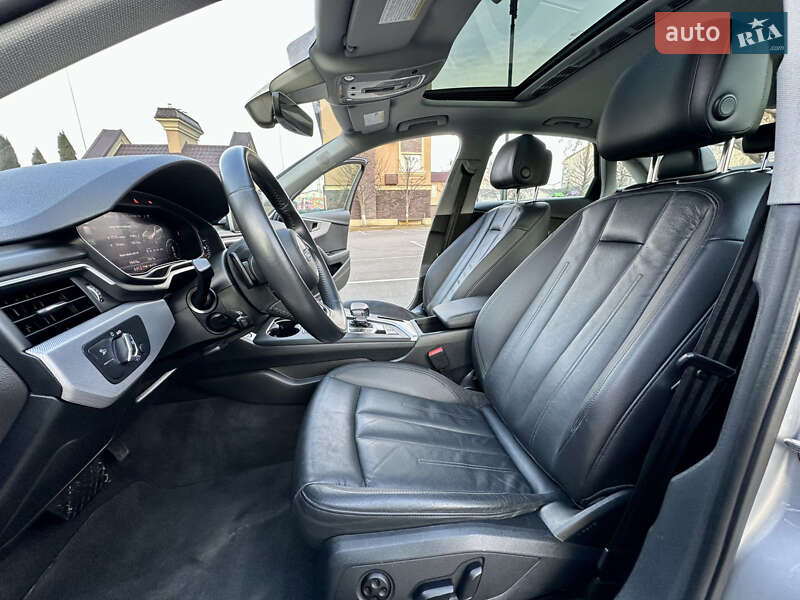 Седан Audi A4 2018 в Киеве