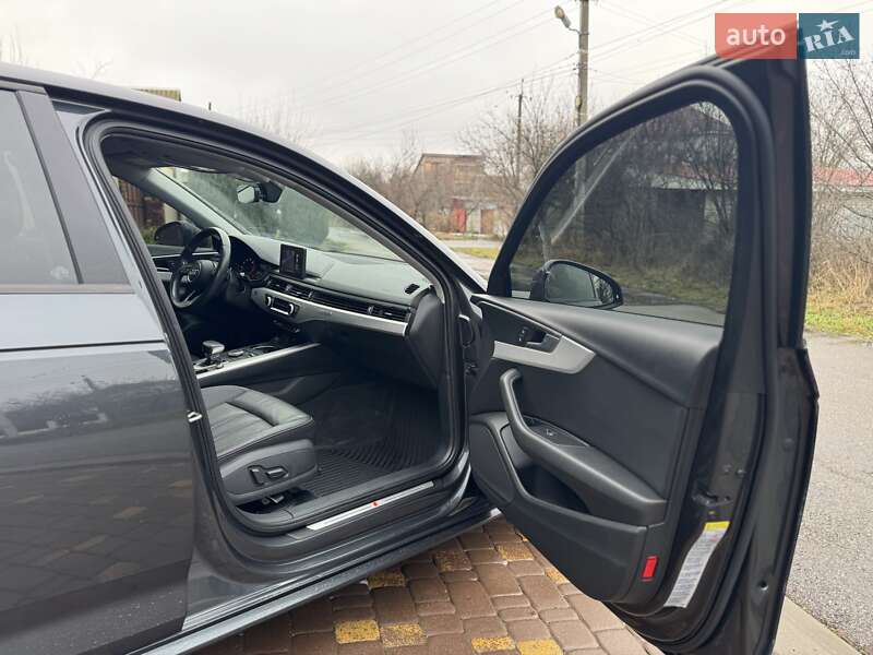 Седан Audi A4 2018 в Харькове
