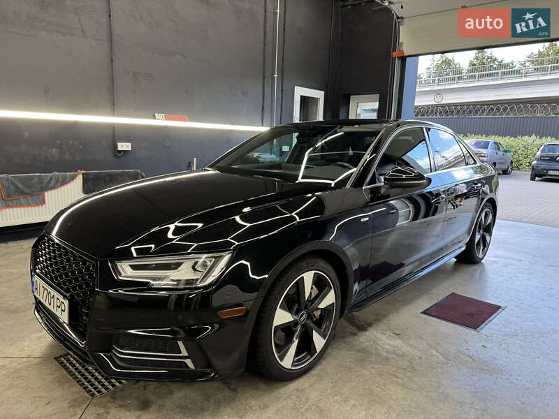 Седан Audi A4 2016 в Киеве