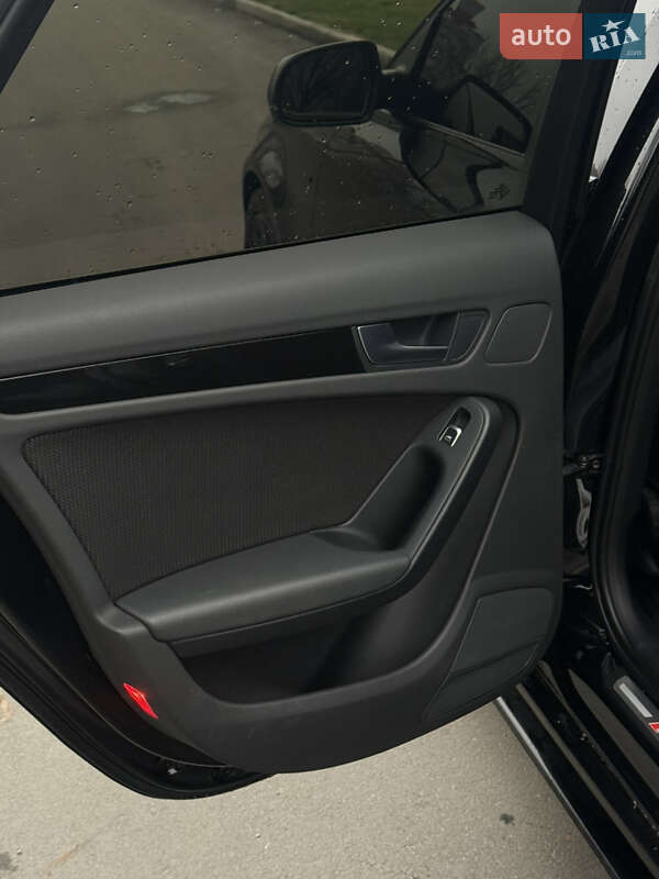 Седан Audi A4 2013 в Белой Церкви