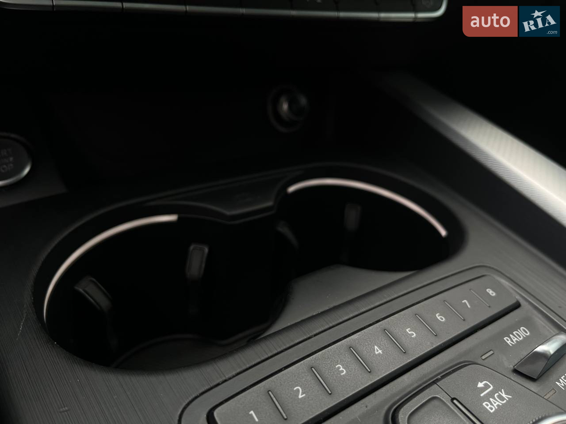 2016 Audi A4 - мініатюра 12