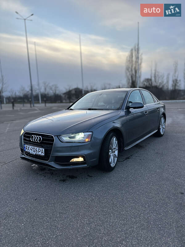 Седан Audi A4 2013 в Люботині