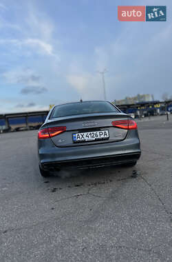 Седан Audi A4 2013 в Люботине