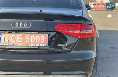 Седан Audi A4 2012 в Львове
