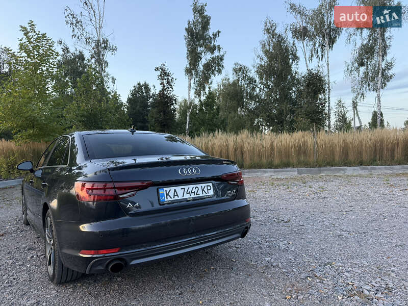 Седан Audi A4 2017 в Киеве