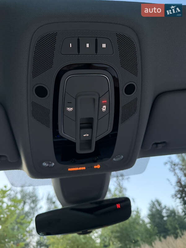 Седан Audi A4 2017 в Киеве