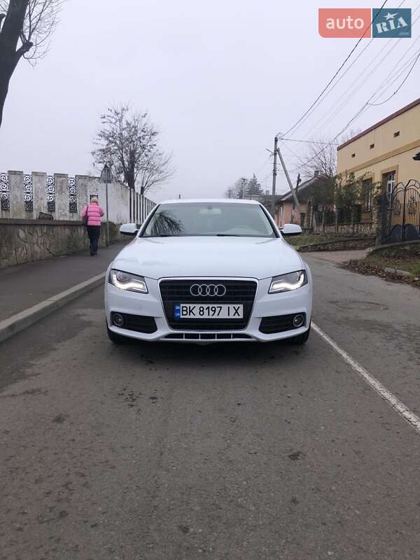 Седан Audi A4 2011 в Ровно фото 3 Седан Audi A4 2011 в Ровно
