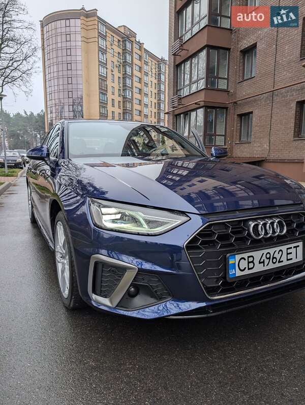 Седан Audi A4 2020 в Чернигове