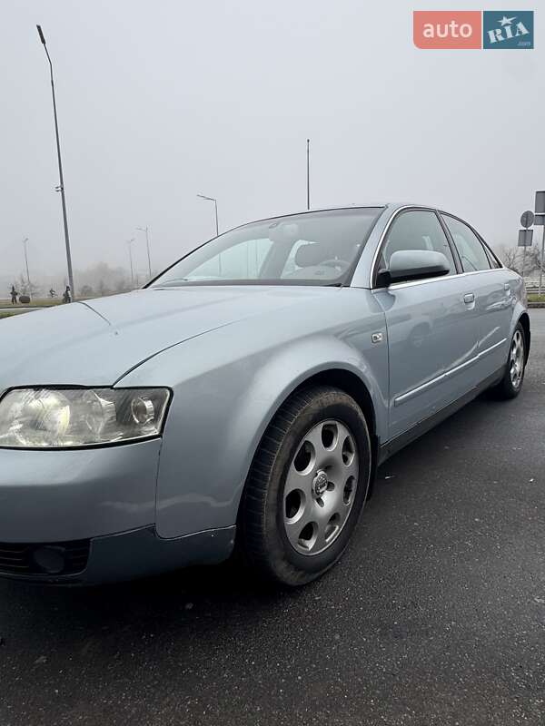 Седан Audi A4 2003 в Виннице