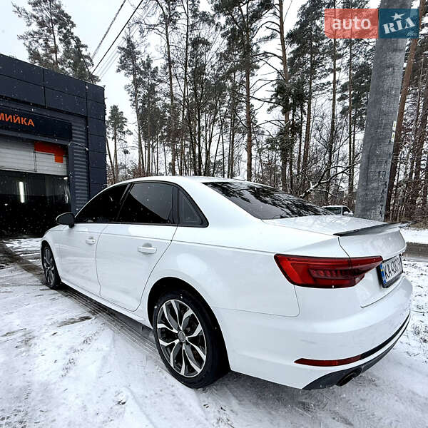 Седан Audi A4 2017 в Буче