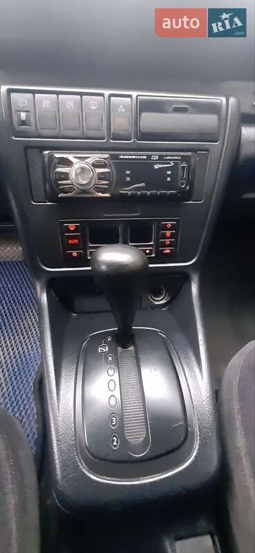 Универсал Audi A4 1997 в Ромнах