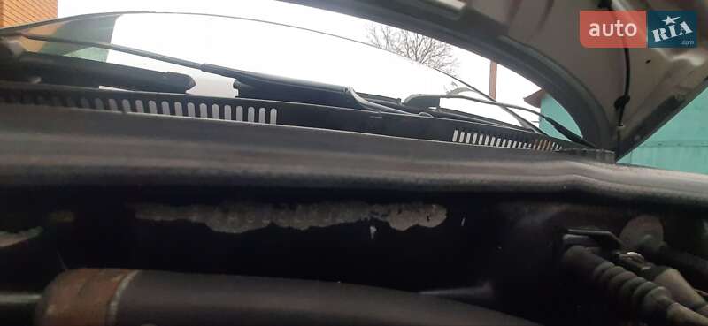 Универсал Audi A4 1997 в Ромнах