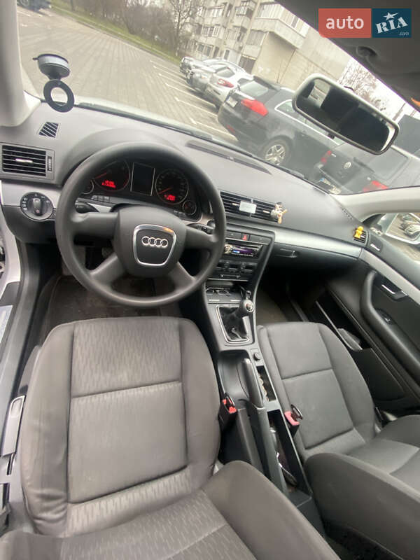 Седан Audi A4 2006 в Черкассах