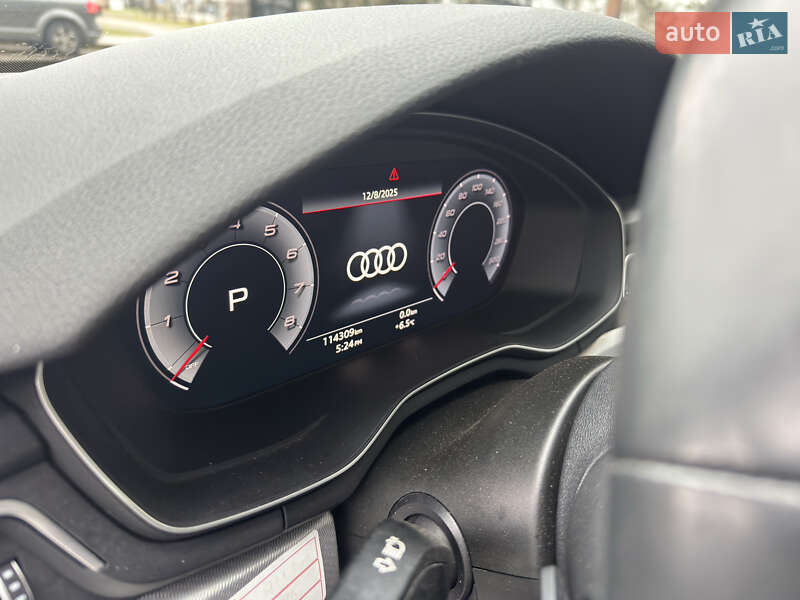 Седан Audi A4 2020 в Львове