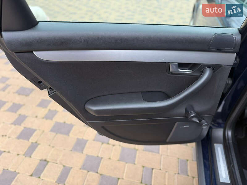 Седан Audi A4 2006 в Могилев-Подольске