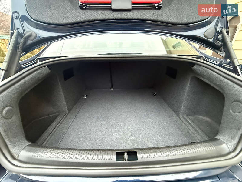 Седан Audi A4 2006 в Могилев-Подольске