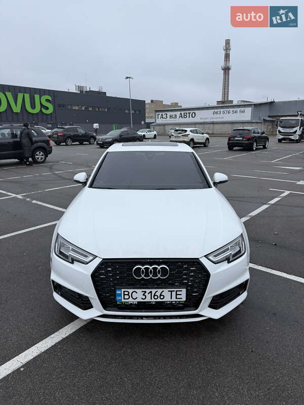 Седан Audi A4 2017 в Киеве