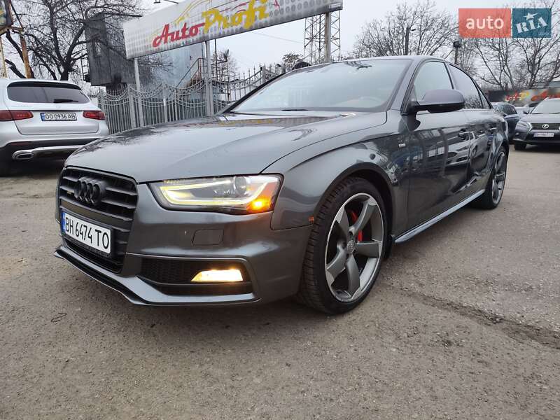 Audi A4 2014