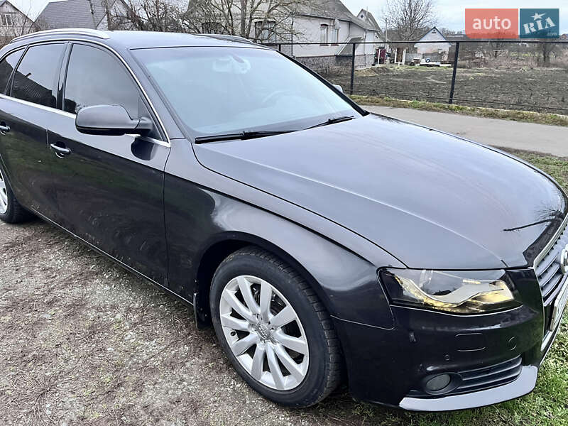 Седан Audi A4 2011 в Білій Церкві