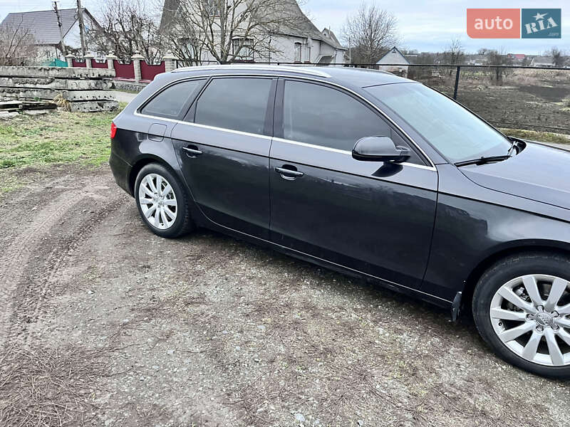Седан Audi A4 2011 в Білій Церкві