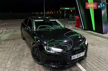 Седан Audi A4 2016 в Днепре