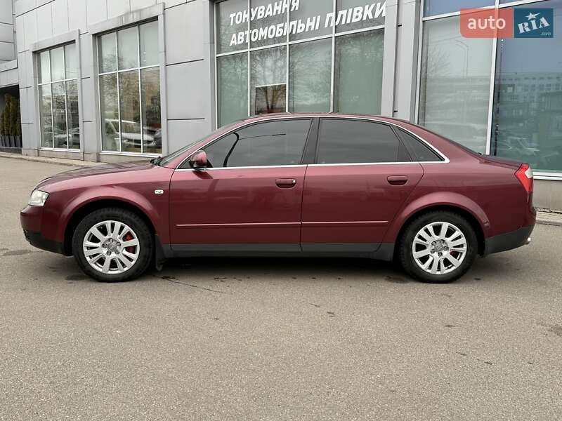 Седан Audi A4 2001 в Киеве