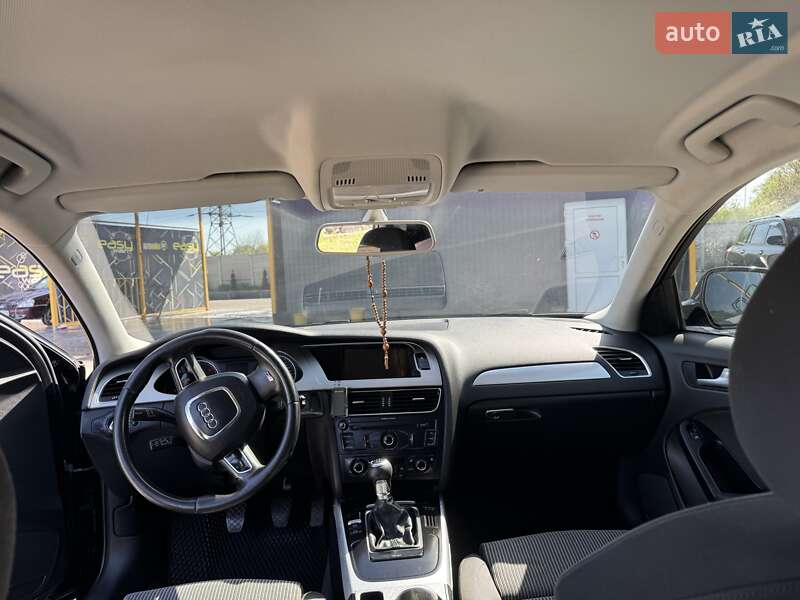 Универсал Audi A4 2009 в Львове