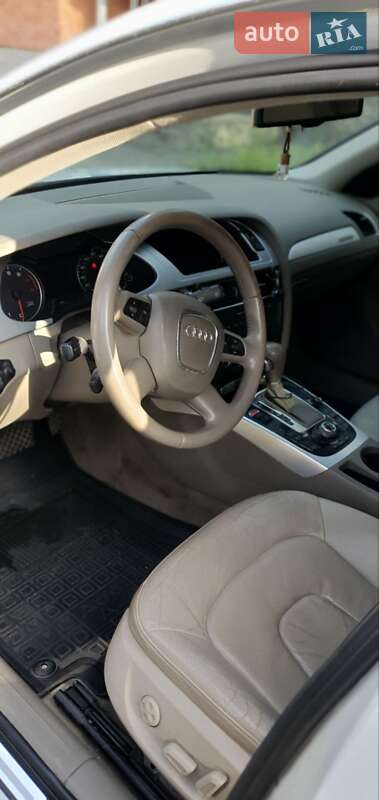 Седан Audi A4 2009 в Вінниці