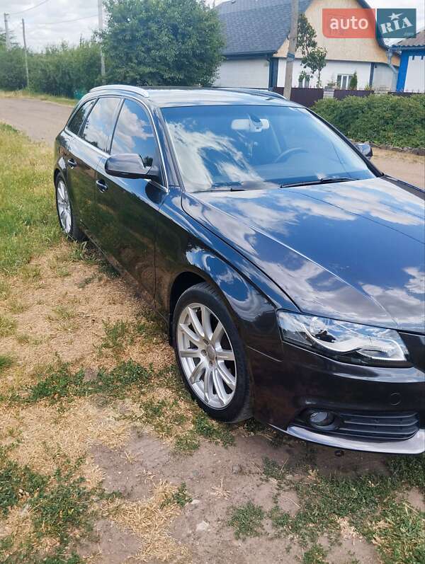 Универсал Audi A4 2010 в Умани