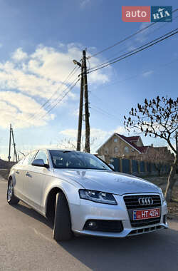 Седан Audi A4 2008 в Сумах