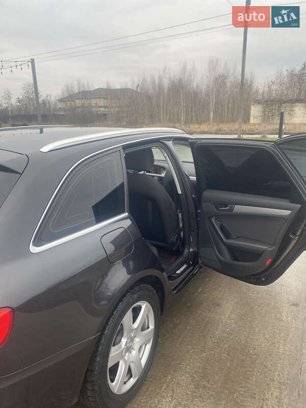 Универсал Audi A4 2010 в Шепетовке