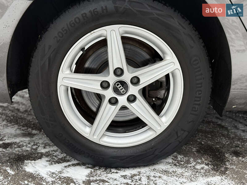 Універсал Audi A4 2021 в Києві