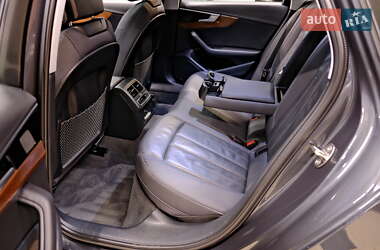 Седан Audi A4 2022 в Одессе