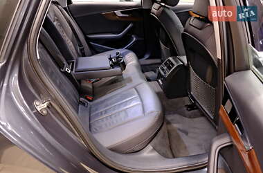 Седан Audi A4 2022 в Одессе