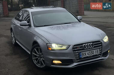 Седан Audi A4 2014 в Хмельницком