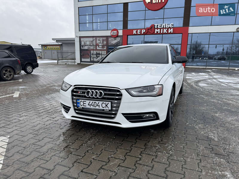 Седан Audi A4 2012 в Черновцах