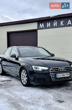 Седан Audi A4 2016 в Києві