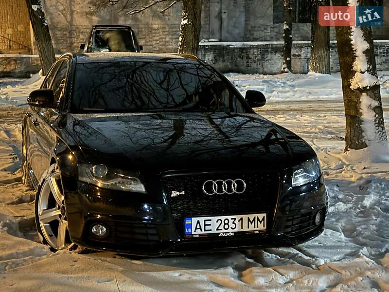Универсал Audi A4 2009 в Львове