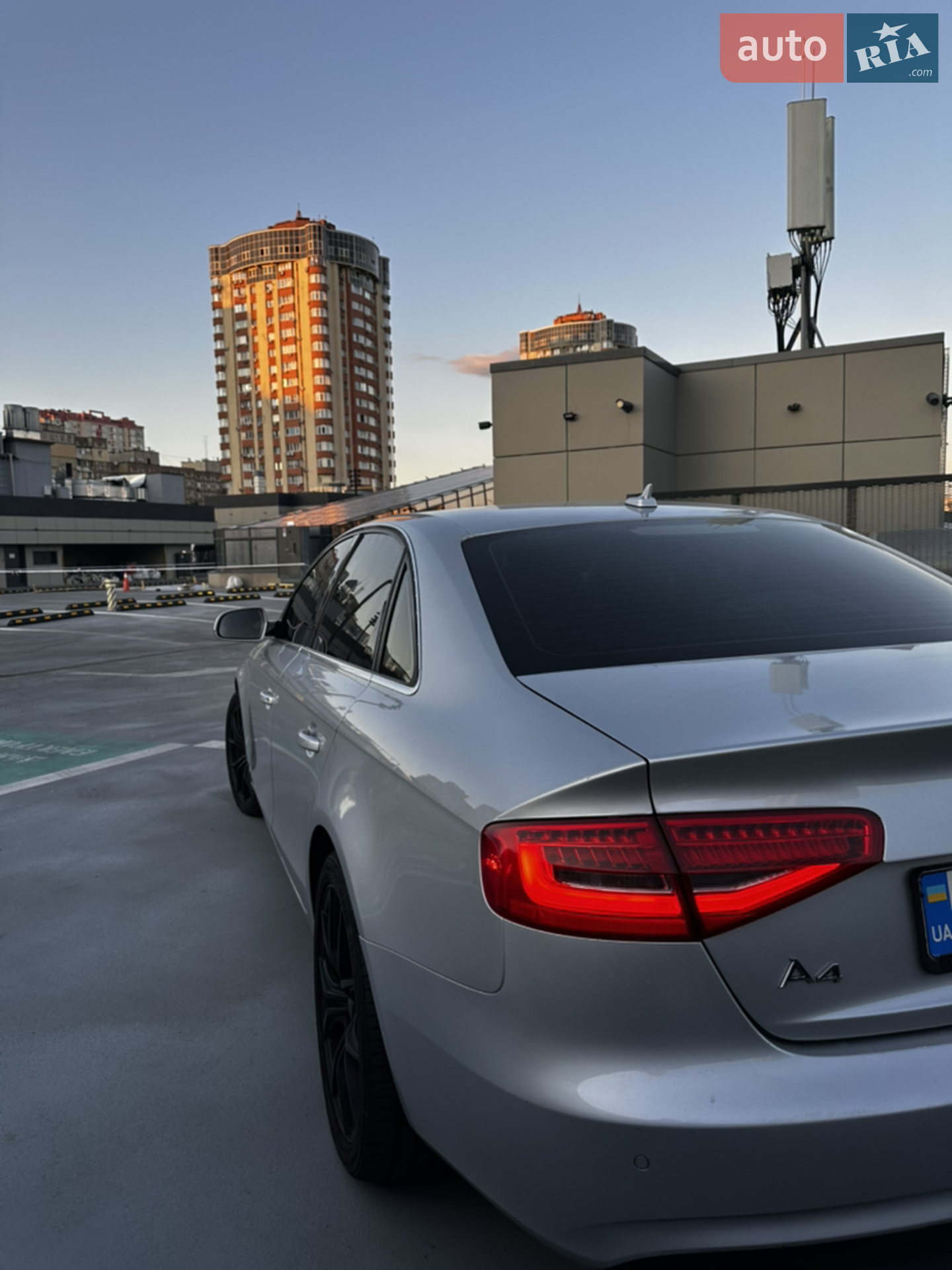 2012 Audi A4 - мініатюра 10