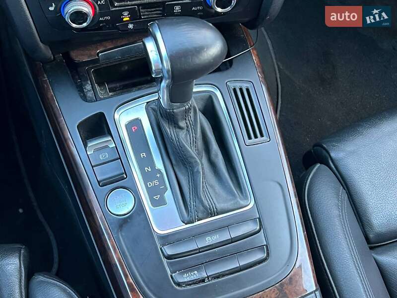 Седан Audi A4 2014 в Киеве