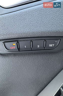Седан Audi A4 2012 в Ирпене