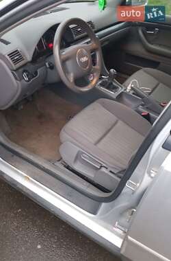 Седан Audi A4 2001 в Полтаве