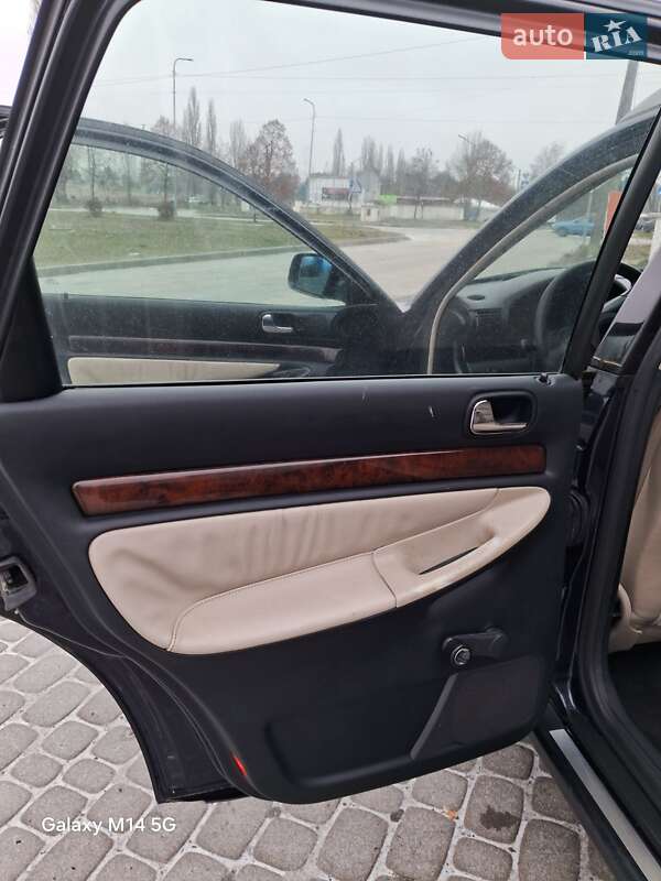 Универсал Audi A4 1999 в Вараше фото 18 Универсал Audi A4 1999 в Вараше