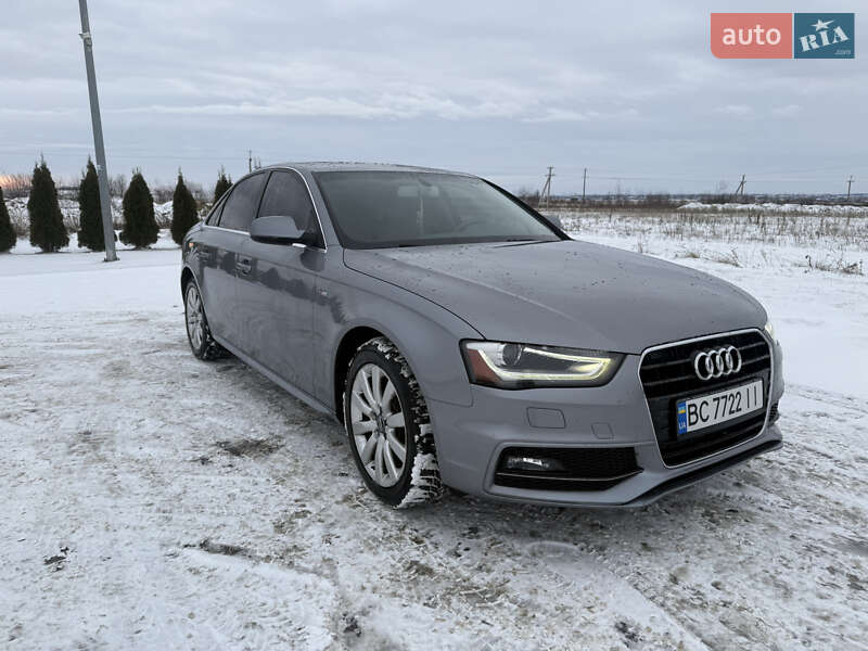 Седан Audi A4 2014 в Львове